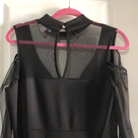 Dress - Picture 5 of 12